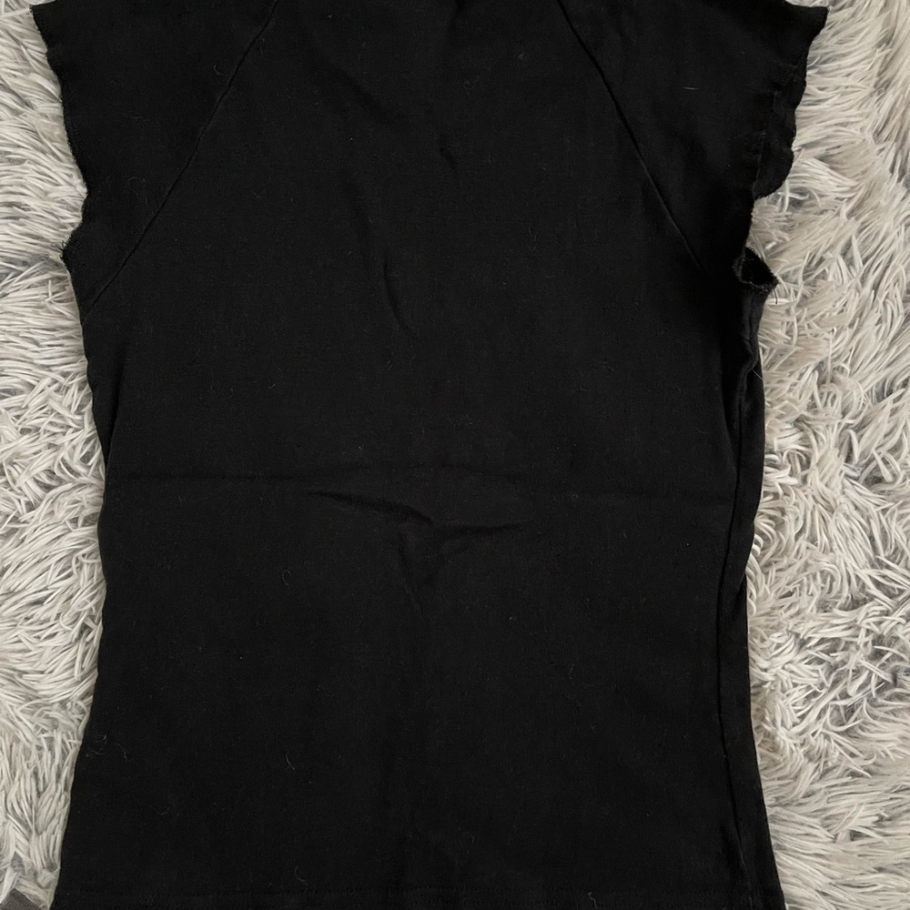 Shirt - Picture 3 of 3